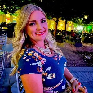 Meet your Posher, Brandi